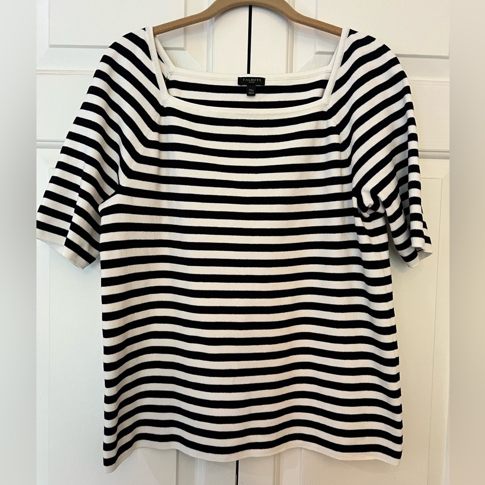 Talbots Black and White Striped Short Sleeve Top EUC Size XLp